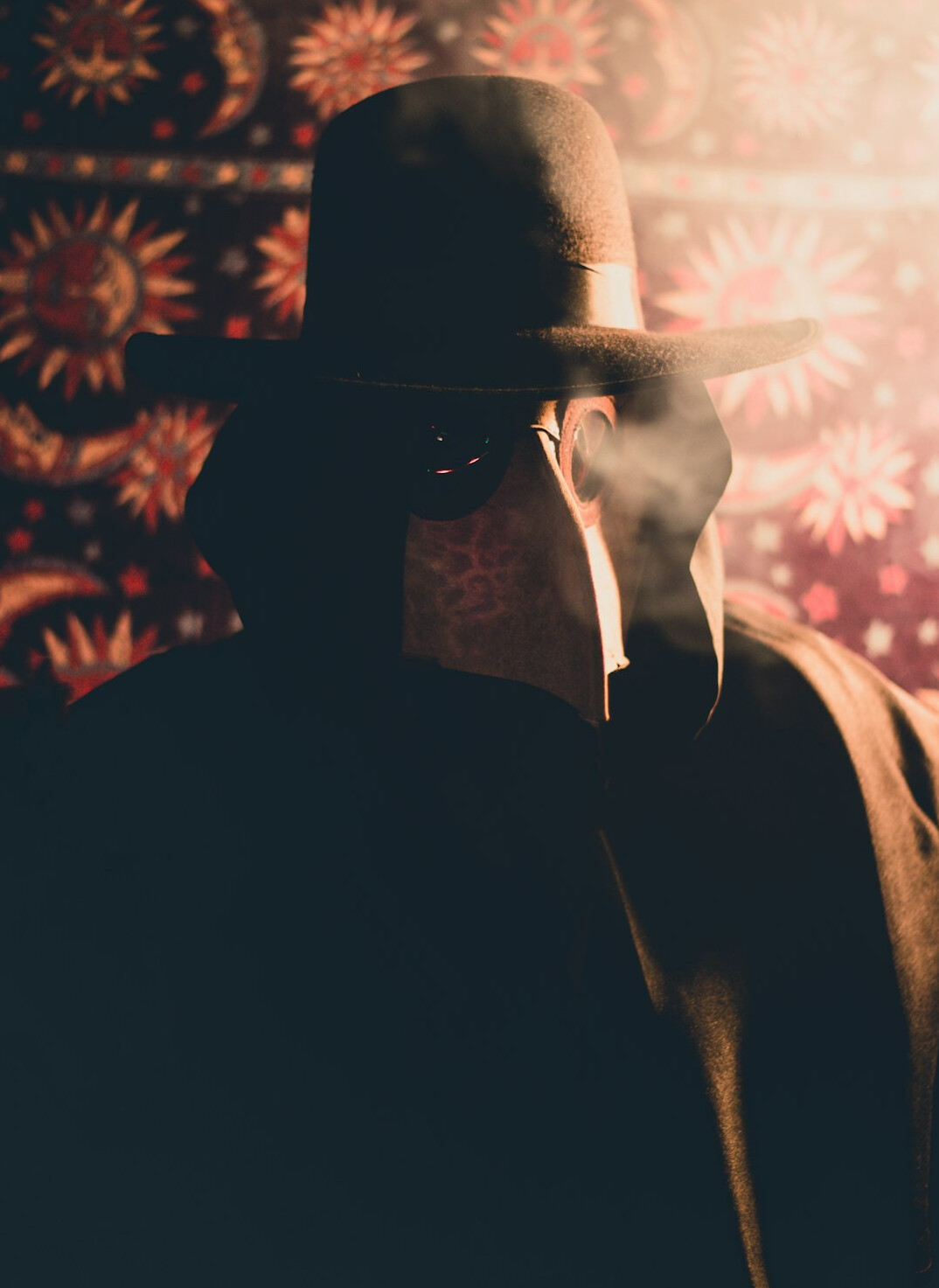 detective in action